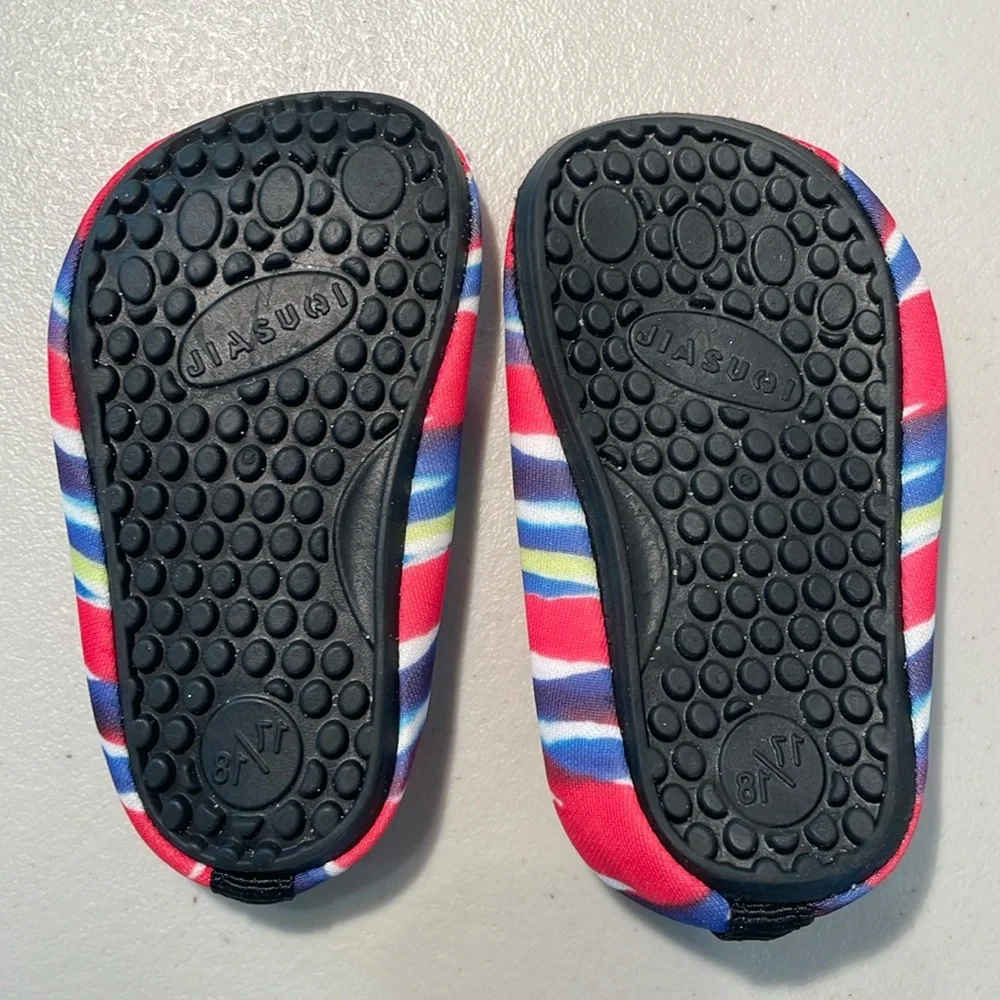 NWT Water Shoes Multicolored 6-12 months